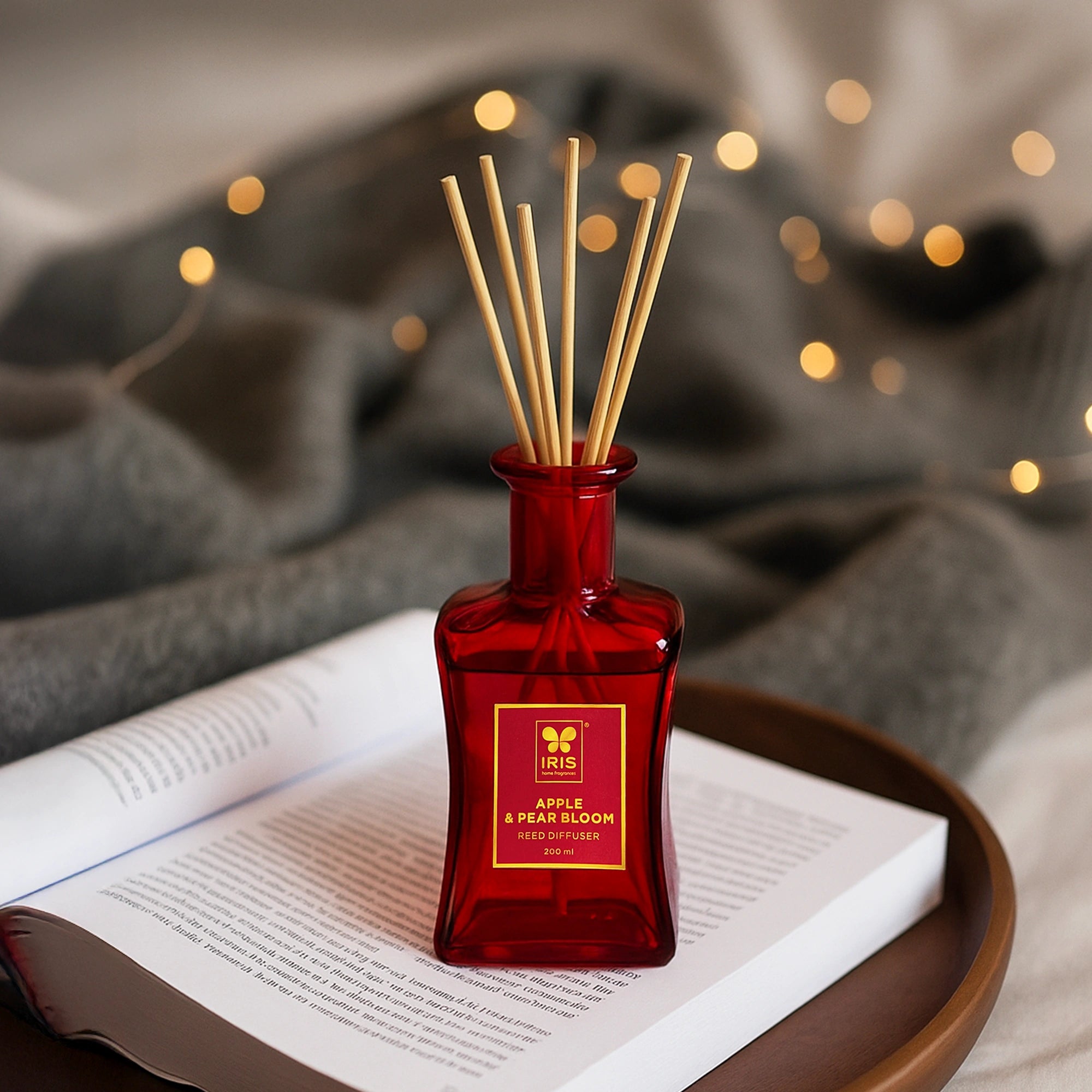 IRIS Reed Diffuser Set |Apple & Pear Bloom|Lasts More than 30 Days | 200ml + 8 Rattan Reeds