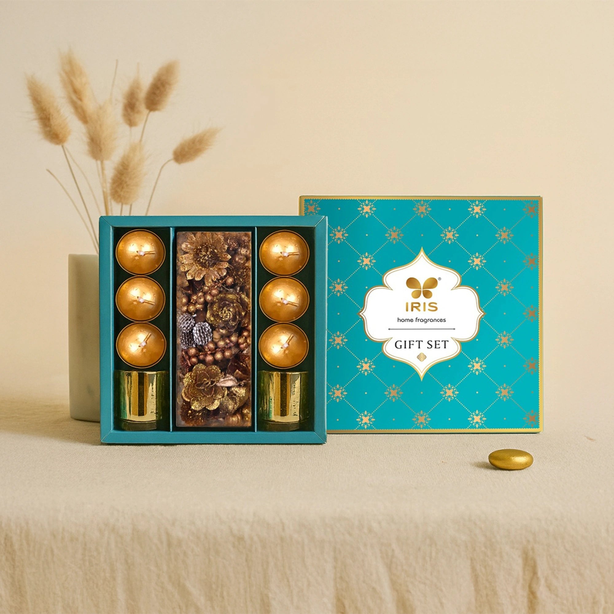 IRIS Candle & Home Decor Gift Box