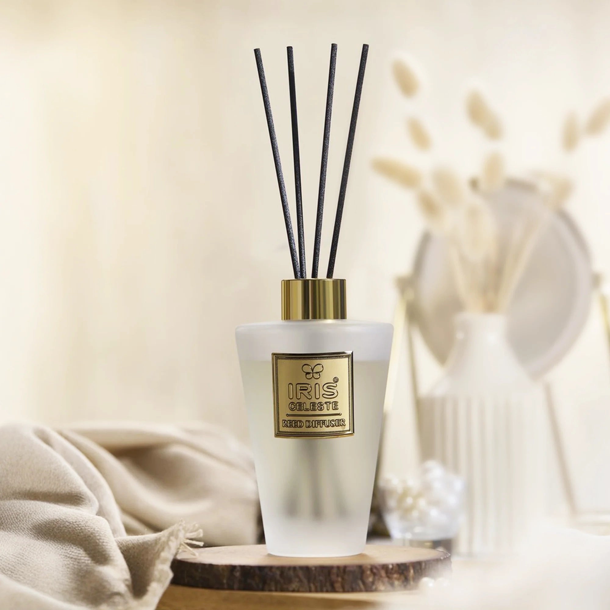 IRIS Celeste White Musk Reed Diffuser Set – IRIS Home Fragrances