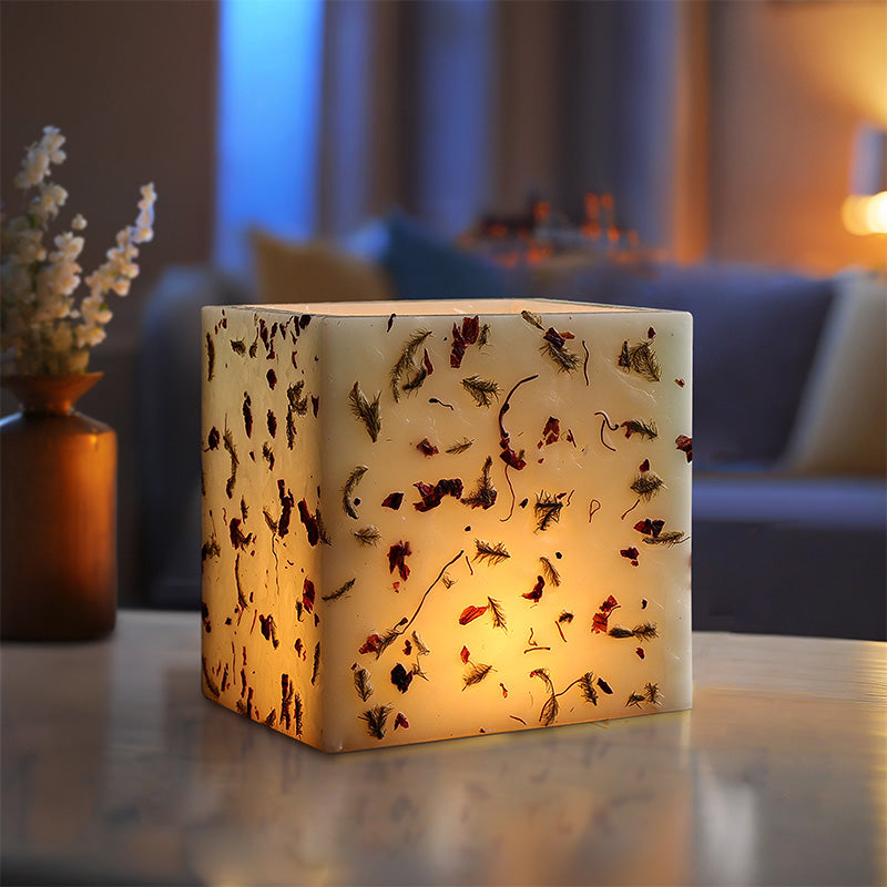 IRIS Botanics Wax Lantern Candle - Lilac & Peony