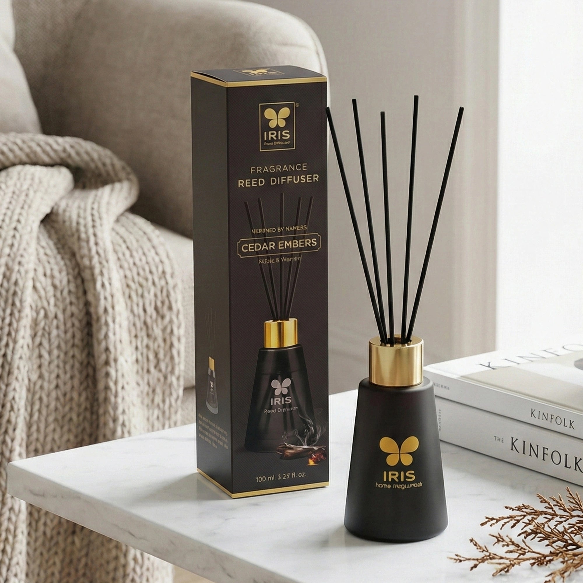 IRIS Cedar Embers Frosted Glass Reed Diffuser Set |100ml oil and 5 Fibre Reed sticks