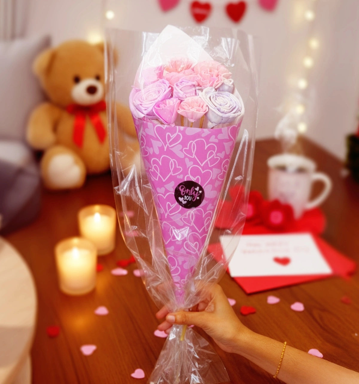 IRIS Rose and Lilac Flower Bouquet with 5ml Fragrance Spray