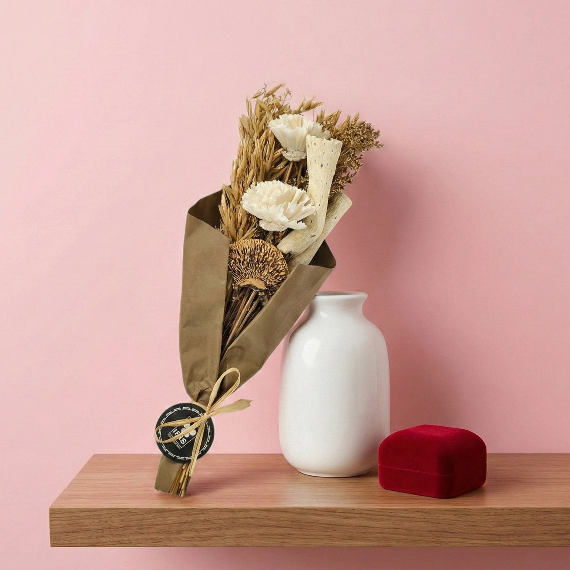 IRIS Ivory Meadow Blooms Scented Dry Flower Bouquet with 5ml Fragrance Spray