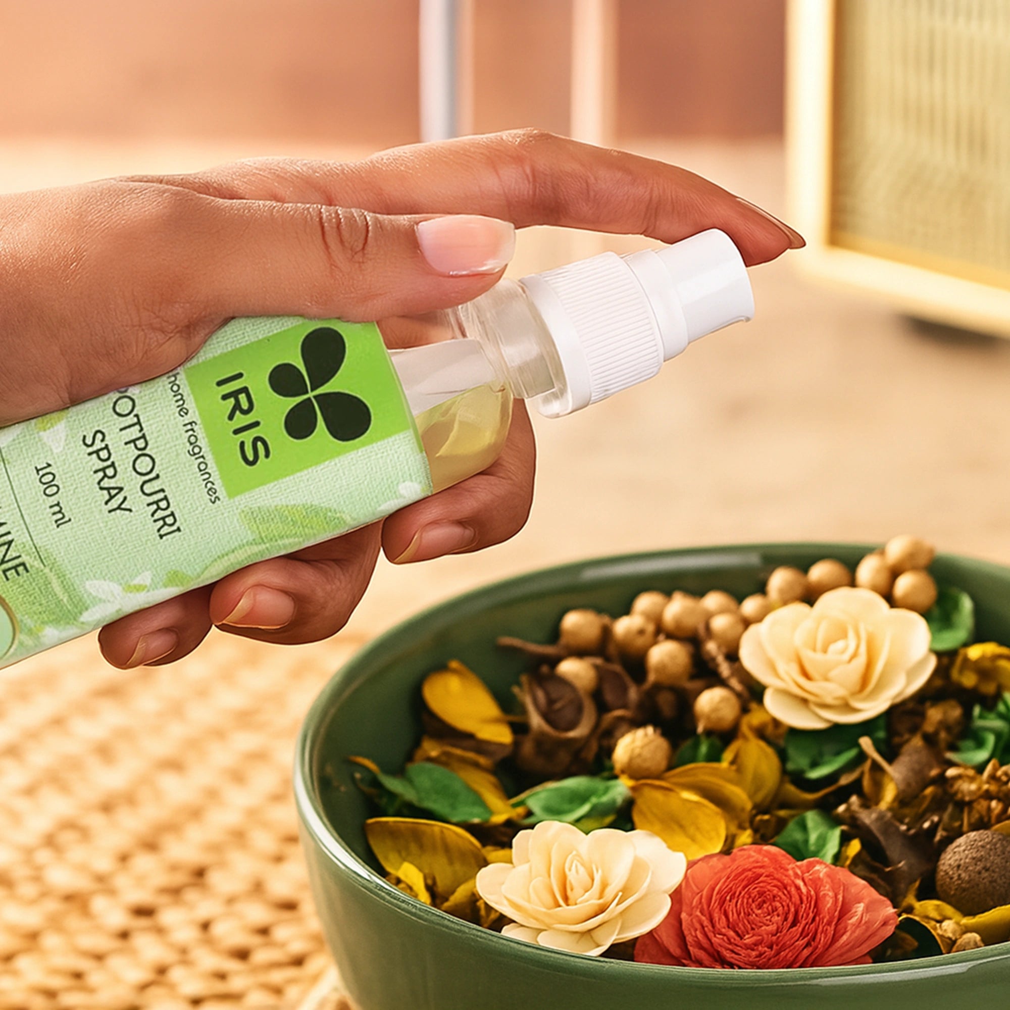 IRIS Jasmine Potpourri Refresher Oil Spray