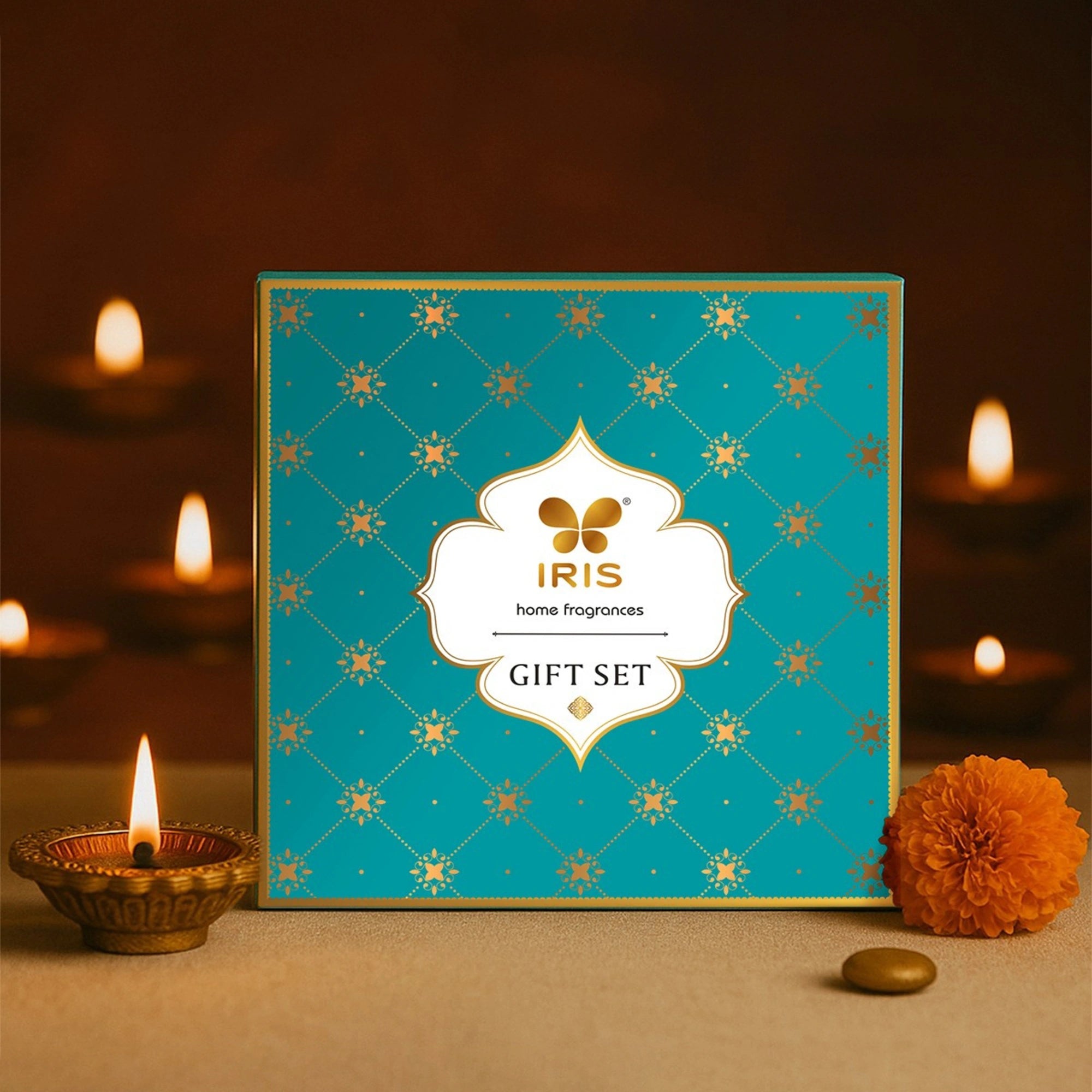 IRIS Candle & Home Decor Gift Box