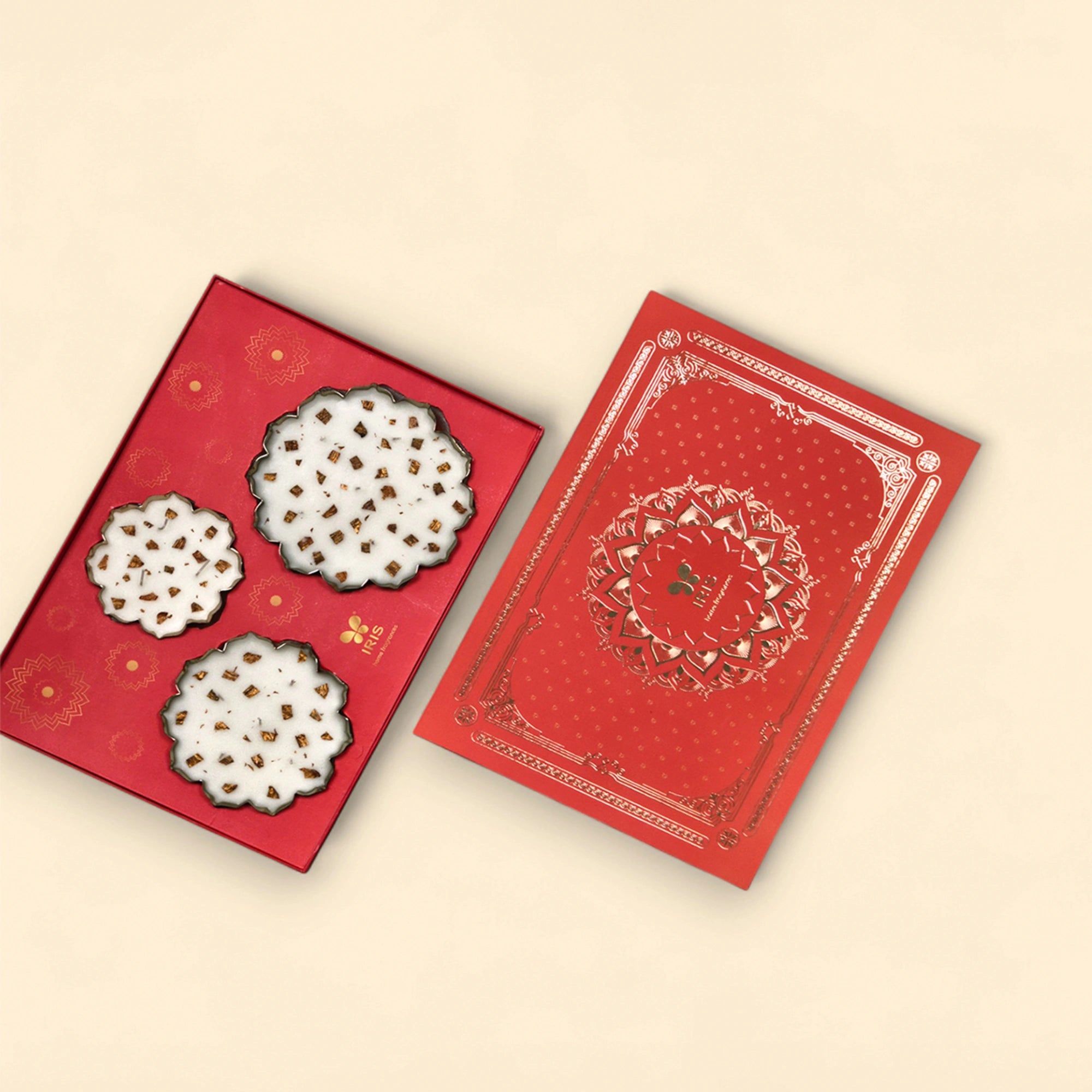 IRIS Festive Glow Gift Box – Set of 3 Urli Candles